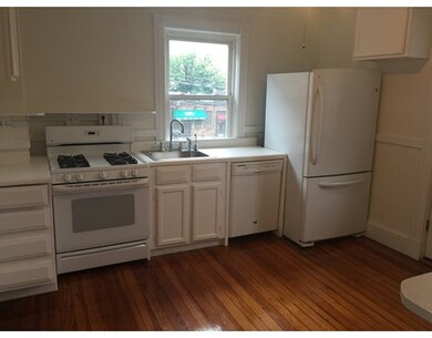 18 Winslow Rd unit 20, Brookline, MA 02446 - photo 2