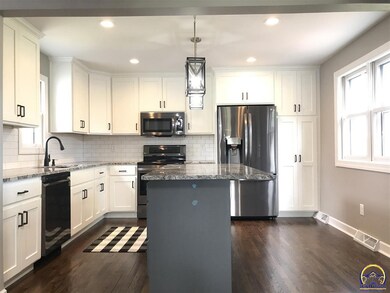 6150 SW 53rd St, Topeka, KS 66610 - photo 3