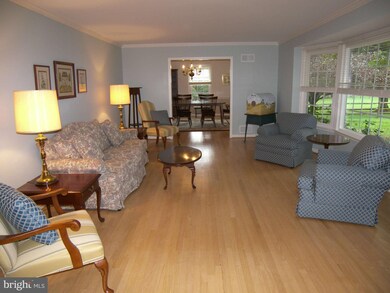 14821 Spring Meadows Dr, Germantown, MD 20874 - photo 3