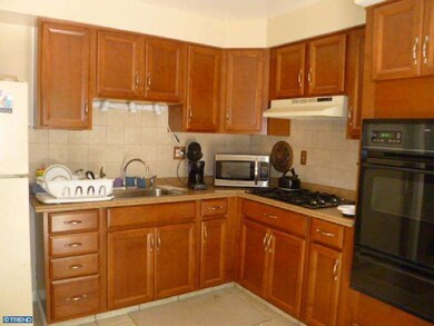 301 Woods Ln, Somerdale, NJ 08083 - photo 5