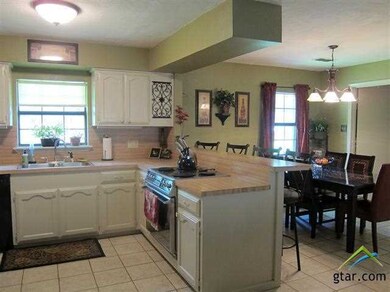 3320 3320 Sandalwood, Tyler, TX 75701 - photo 4