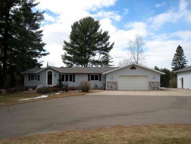 N9361 Wilderness Dr, Tomahawk, WI 54487 - photo 3