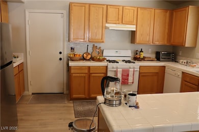 2150 Hidden Ranch Terrace, Henderson, NV 89052 - photo 6