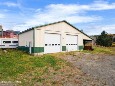 3-web-or-mls-167LumHillRd_03