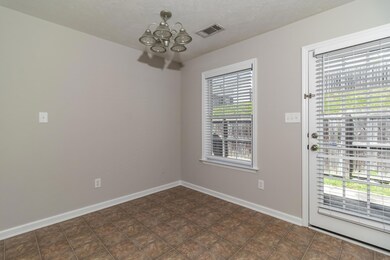 16-web-or-mls-1609 EMMA ST (c)-2251