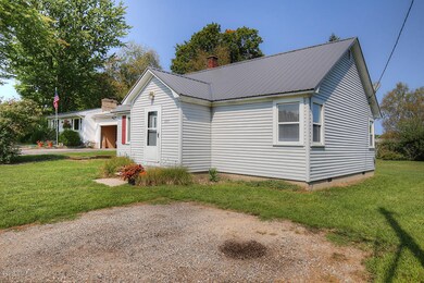 235 E Commerce St, Grant, MI 49327 - photo 3