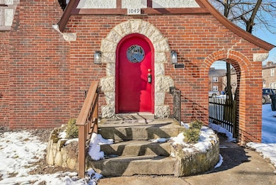 3-web-or-mls-1049-berkeley-rd