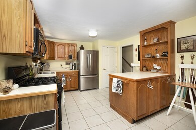 39 Weston St, Carver, MA 02330 - photo 5