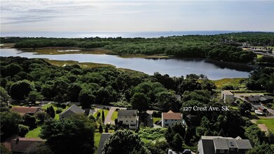 127 Crest Ave, Wakefield, RI 02879 - photo 2