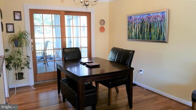 211 Yeonas Dr SW, Vienna, VA 22180 - photo 4