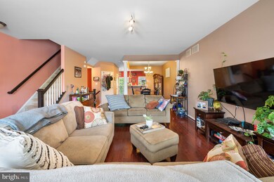 137 Winterberry Way unit 15, Deptford, NJ 08096 - photo 2