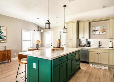 206 Robert Lee Rd, Houston, TX 77009 - photo 4