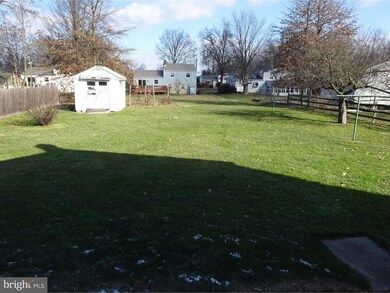 1151 Pinegrove Ave, Lansdale, PA 19446 - photo 7