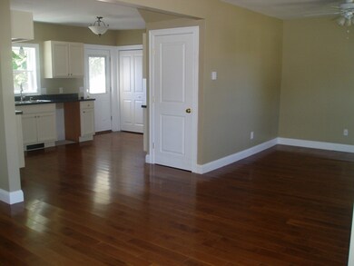 43 Clarendon Ave, Chicopee, MA 01013 - photo 7