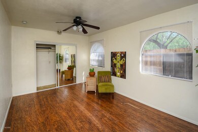 925 E Desert Pkwy, Tucson, AZ 85719 - photo 5