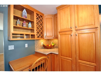 1400 Rosemarie Dr, West Linn, OR 97068 - photo 7