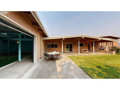 2310 Radio Way, the Dalles, OR 97058 - photo 7