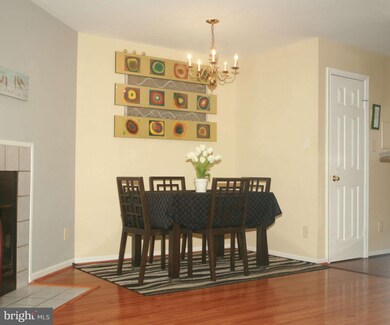 4046 Chetham Way unit 17, Woodbridge, VA 22192 - photo 6