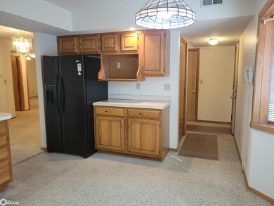 314 1st St NE unit 7, Clarion, IA 50525 - photo 3