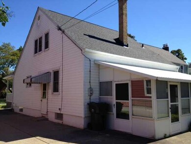 708 Niagara Pkwy, North Tonawanda, NY 14120 - photo 3