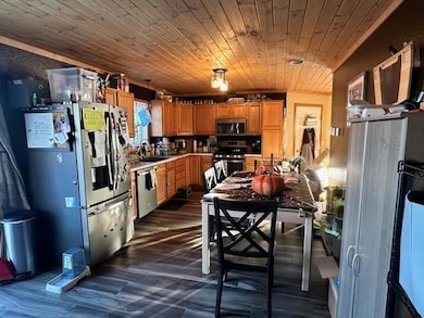 913 4th St SE, Bemidji, MN 56601 - photo 3