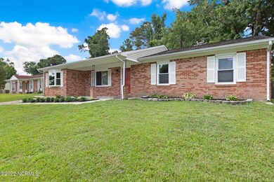 111 Thames Dr, Jacksonville, NC 28546 - photo 3