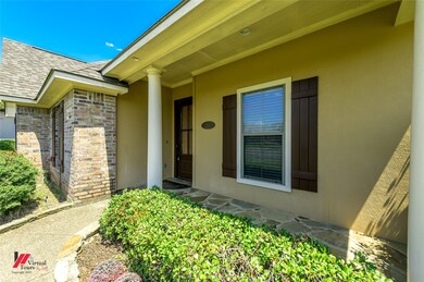 305 Tottenham Ct, Bossier City, LA 71111 - photo 5