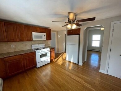 48 Richardson St unit 2, Wakefield, MA 01880 - photo 2