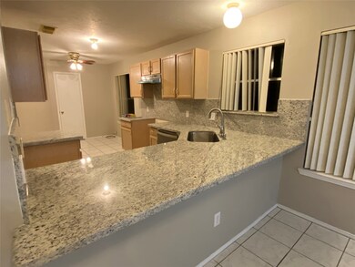 6518 Sutton Meadows Dr, Houston, TX 77086 - photo 7