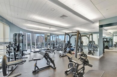 185 SW 7th St unit 1612, Miami, FL 33130 - photo 7