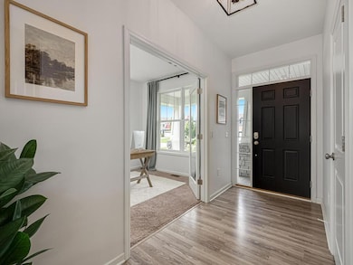 12897 Legacy Creek Pkwy NE Blaine MN 55449 USA-012-036-Foyer-MLS_Size.jpg