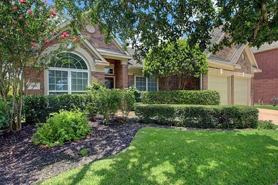 7903 Fall Hollow Dr, Houston, TX 77041 - photo 2