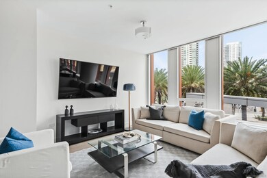 Pacific Gate unit 305, San Diego, CA 92101 - photo 2