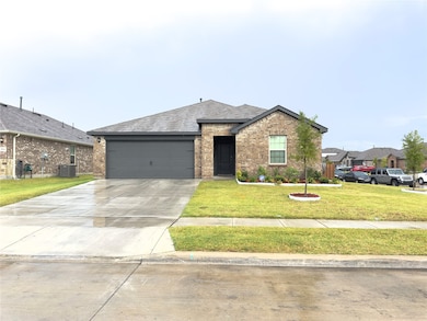 500 Willow St, Caddo Mills, TX 75135 - photo 2