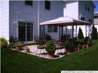 44 Sunnyside Terrace, Staten Island, NY 10301 - photo 2