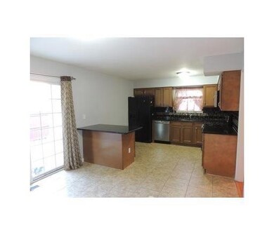 44 Edwina Ct, Dayton, NJ 08810 - photo 5