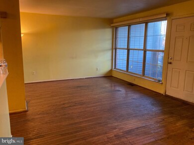 402 Wendover Dr unit 117-A, Eagleville, PA 19403 - photo 5