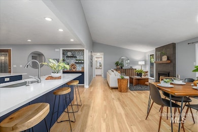 387 W Pickerell Ct, Boise, ID 83706 - photo 4