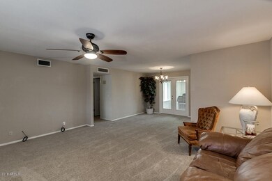 Living Room/Dining Room
