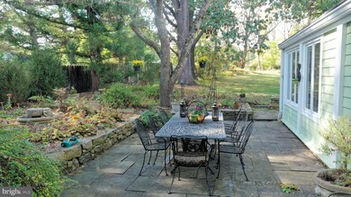 18483 Silcott Springs Rd, Purcellville, VA 20132 - photo 4