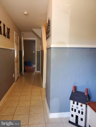 446 Blossom Ln, Frederick, MD 21701 - photo 6