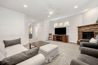 20450 Jacklight Ln, Bend, OR 97702 - photo 7