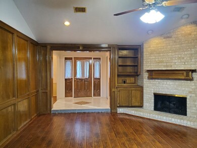 7518 River Garden Dr, Houston, TX 77095 - photo 2