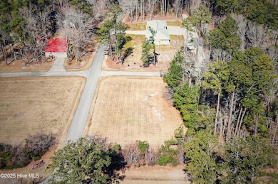 1 & 2 Cutter Street, Oriental, NC 28571