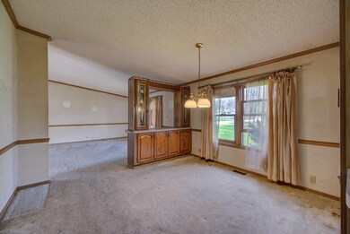 201 Walnut St, Three Oaks, MI 49128 - photo 3