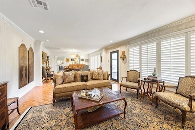 1810 Elmhurst Ave, Nichols Hills, OK 73120 - photo 7