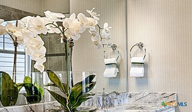 624 Seabiscuit Dr, Jarrell, TX 76537 - photo 4