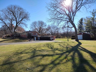 4910 Kilburn Ave, Rockford, IL 61101 - photo 3