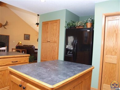 6112 NW Button Rd, Topeka, KS 66618 - photo 6