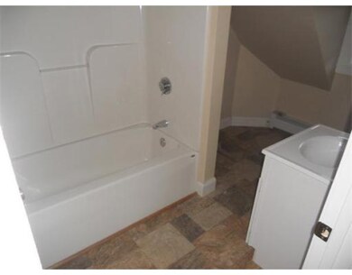 487 Quincy St, Dorchester, MA 02125 - photo 5